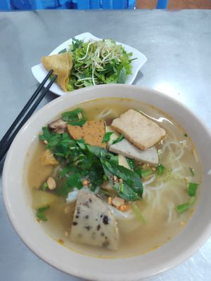 Curry noodle soup at Au Lac in Tuy Hoa