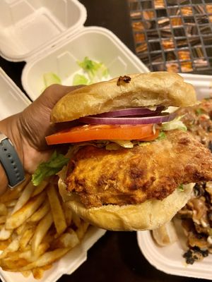 Vegan chicken  at V's Diner in Casselberry