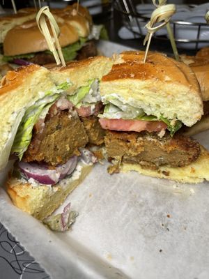 Chicken sandwich   at V's Diner in Casselberry