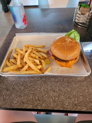  at V's Diner in Casselberry