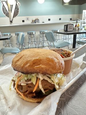 BBQ sandwich with chilii #Veganuary at V's Diner in Casselberry