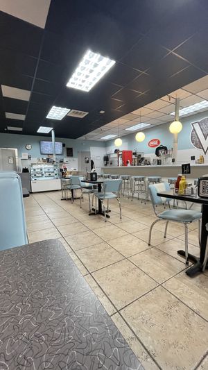  #Veganuary at V's Diner in Casselberry