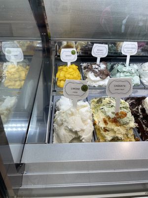 Vegan Assortment  at Gelateria Break's Candy in Garda