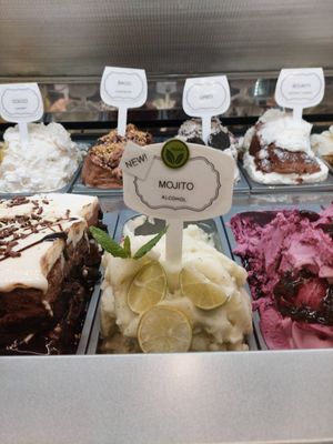  at Gelateria Break's Candy in Garda