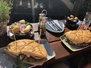 Vegan Burger at Die Insel in Sankt Peter-ording