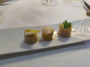 Chicory starters at Le Vieux Logis in Tremolat