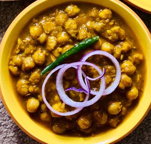 Chickpeas curry at Bhajiya in Surry Hills