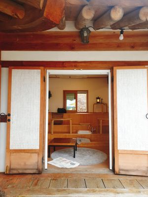 한옥카페 족욕실 at Yeoncheon Hanok 연천한옥카페 in Gyeonggi-do