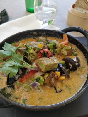 Thai soup at La Cafetière Fêlée in Antibes