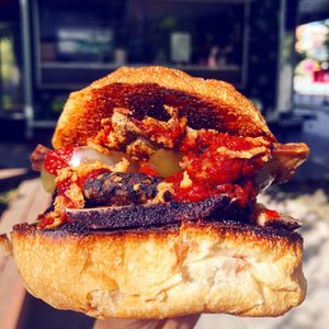 GustdeToamna - vegan autumn flavoured burger at V Square Burger in Ramnicu Valcea