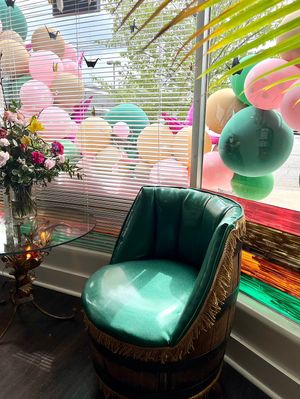 The Billie Gold bubble tea lounge - atmosphere inside  at Billie Gold Bubble Tea in Dayton