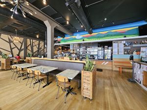  at Venti's Cafe in Salem