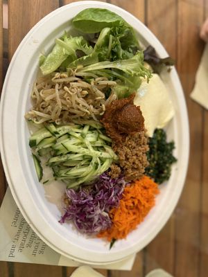 heart and seoul  at Peace Cafe in Honolulu