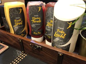 all sauces are vegan  at Peter Pane in Stuttgart