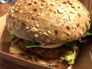 Take away: Special vegan Burger with vegan Mozzarella  at Peter Pane in Stuttgart