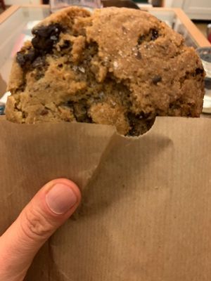 Chocolate chip cookie at Tolstoy in Vienna