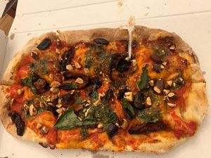 Hemp Pesto Pinsa at Tolstoy in Vienna