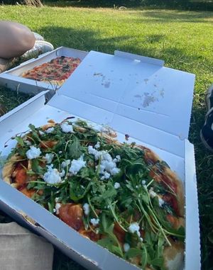 Pinsa at Tolstoy in Vienna