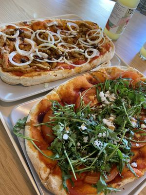 Pinsas  at Tolstoy in Vienna