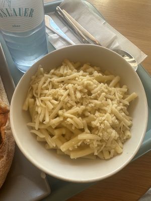 Mac n Cheese  at Tolstoy in Vienna