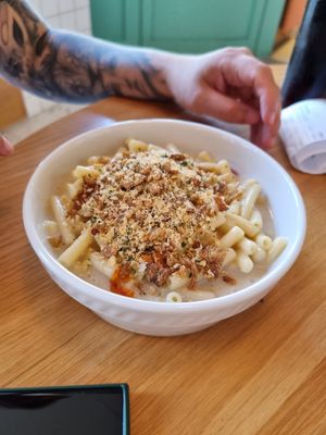 Mac and no cheese at Tolstoy in Vienna