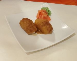 Flavorless tofu and dry rice.  at Cilantro in Akron