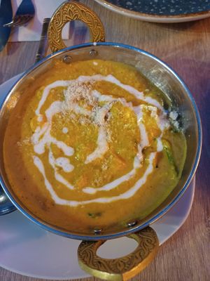 Curry de garbanzos y tofu at Cinnamon in Sitges