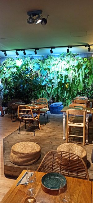 Interior at Cinnamon in Sitges