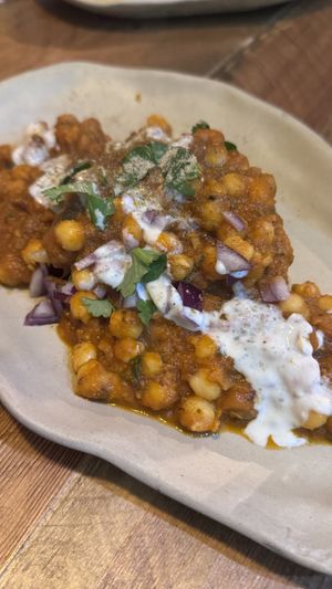  Samosa Chaat   at Cinnamon in Sitges