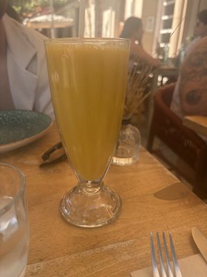Mango lassi  at Cinnamon in Sitges