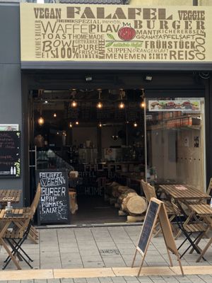 Von außen  at Taskin Natürliche Vielfalt in Ludwigsburg