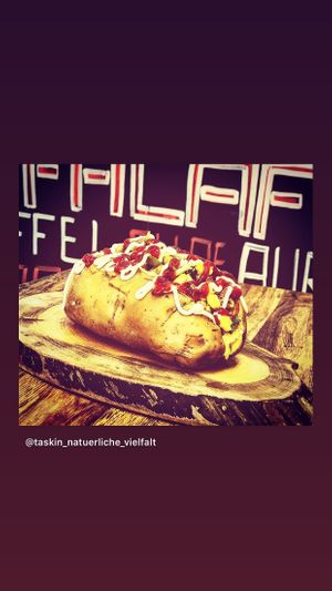 Kumpir at Taskin Natürliche Vielfalt in Ludwigsburg