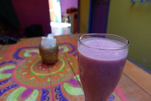 Awesome berry smoothie at Vegan21 in San Miguel De Allende