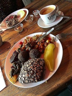 Vegan/Vegetarian brunch at Bei Frau Nanna in Frankfurt