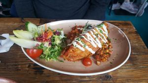 Geschmorter Spitzkohl auf Kichererbsen at Bei Frau Nanna in Frankfurt