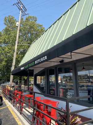 Store at Vida's Plant Based Butcher in Columbus