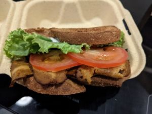 BLT at Vida's Plant Based Butcher in Columbus