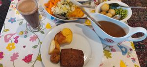 everything we ordered (including soy hot chocolate) at The Ugly Duckling in Dawlish