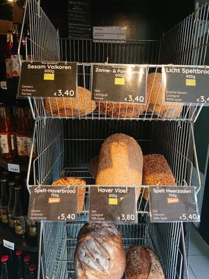 Organic bread at Yadoki Bar & Shop in Mortsel