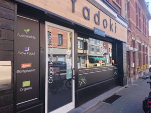 Storefront at Yadoki Bar & Shop in Mortsel