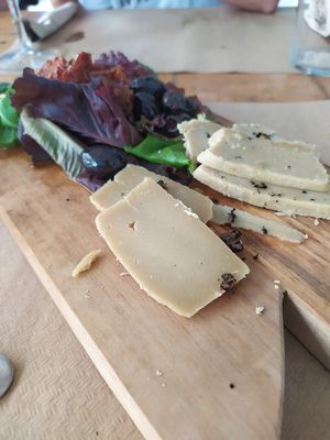 Non-dairy cheese table at Alma Verde in Rota