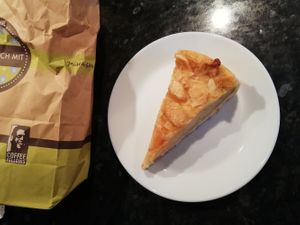 Veganer Apfelkuchen at Coffee Fellows in Hamburg