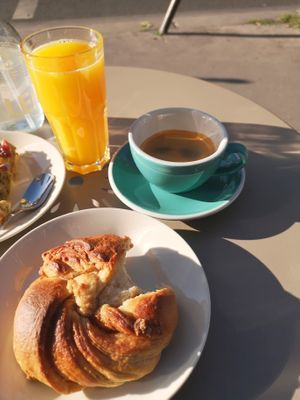 Kanelbulle  at Vegeta - Rue Reaumur in Paris