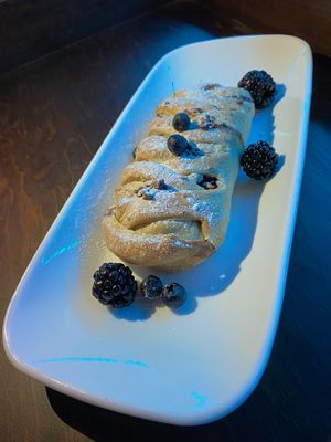 Vegan apple strudel! at Version Vegana in San Andres Cholula