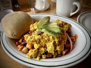 Vegans Kill It  at Wonderland in Milwaukee