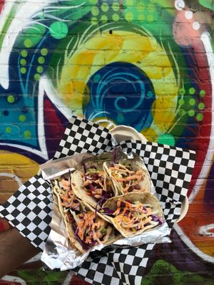 Vegan tacos 😍 at Never Caged in Los Angeles