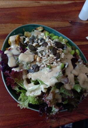 bowl (reis + edamame-tofu + erdnuss-mayo + körnermix) at Kraut & Rüben in Koblenz