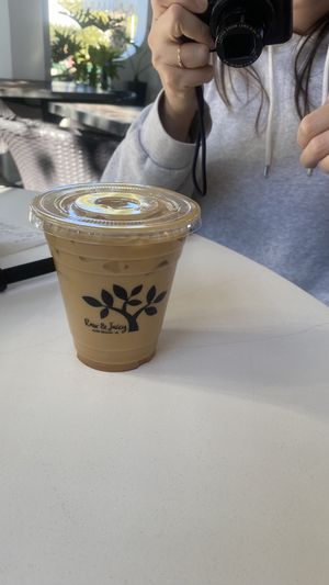 Latte  at Raw and Juicy in Alys Beach