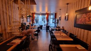 Interior at Garlic n Greens in Bruges