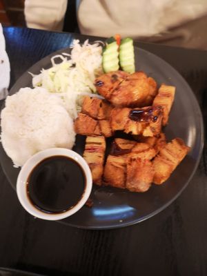 Veganer Schweinebauch. Unglaublich gut! at Linh - Not Just A Restaurant in Prague